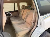 تويوتا لاند كروزر VXR 2015